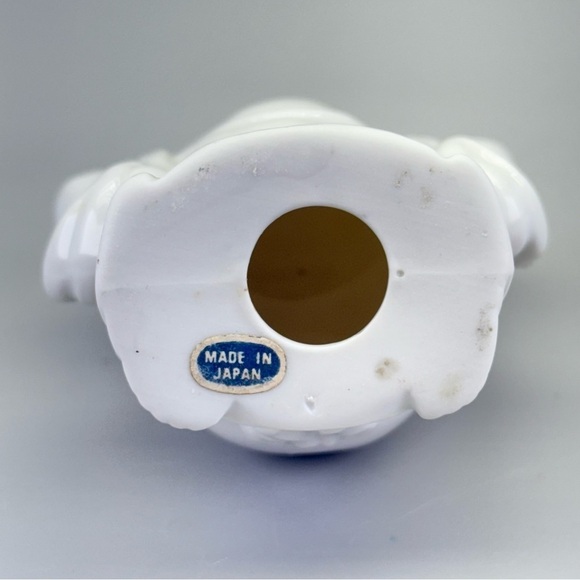 Vintage White Ceramic Laughing Buddha Statue - Picture 8 of 8